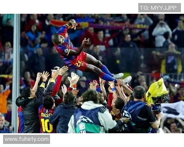 闪耀绿茵场的IB开头足球明星们的传奇故事与辉煌成就